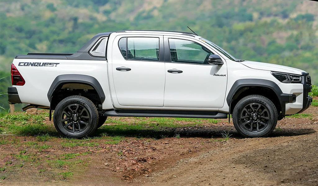 hilux features four