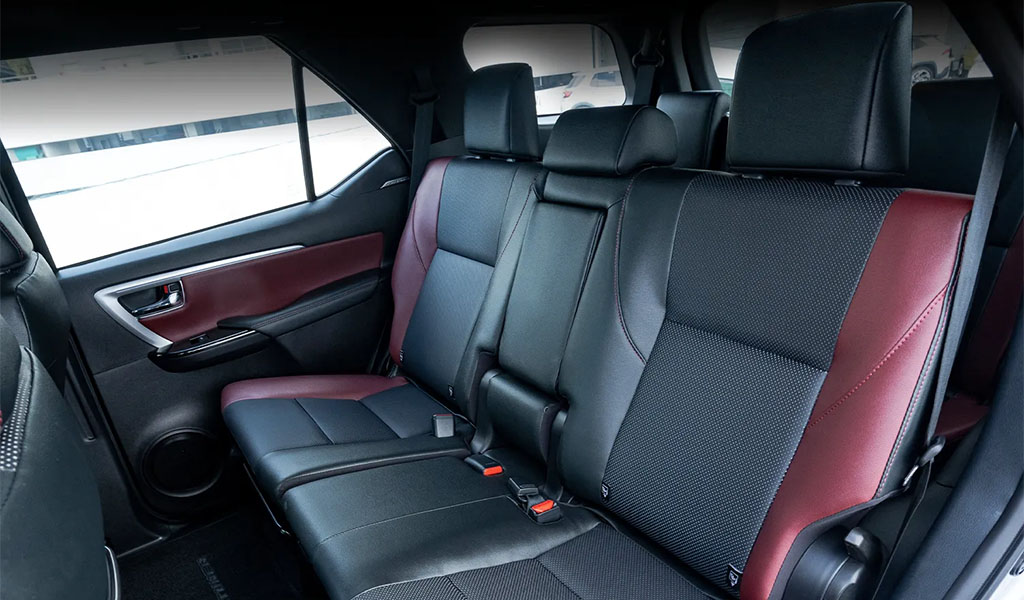 fortuner-features-interior-1