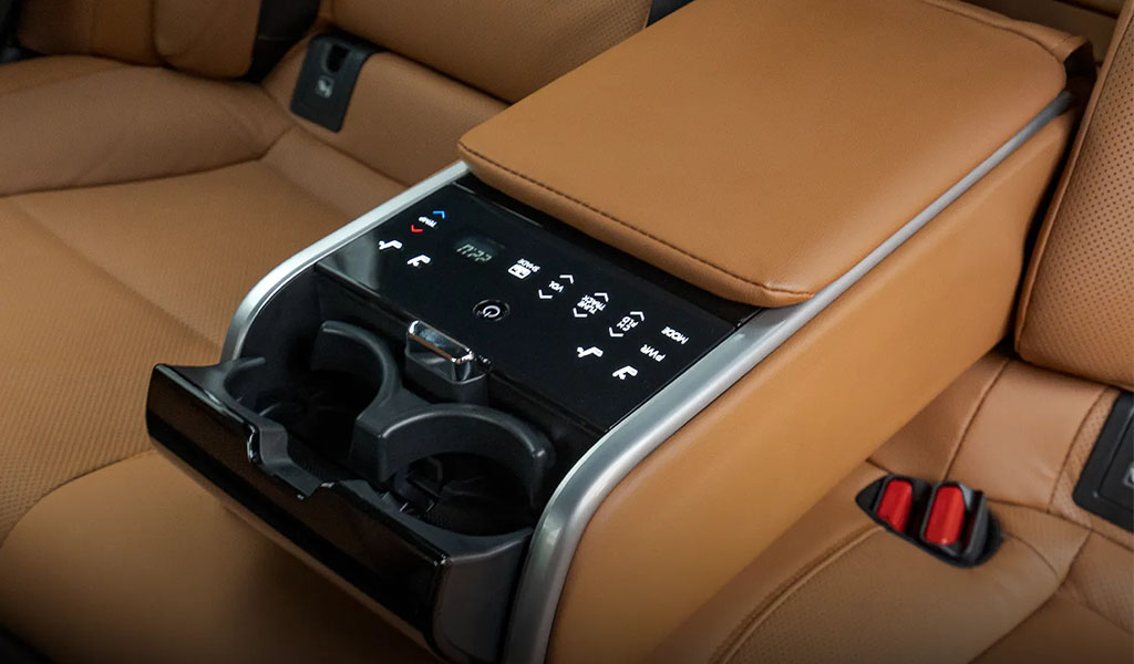 camry_interior_1