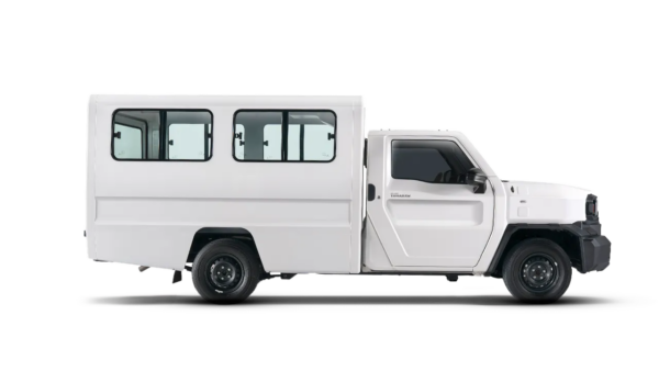 TAMARAW 2.4 Utility Van LWB DSL M/T